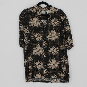 Rainforest Cafe Black Tropical Shirt Men Size Large  100% Rayon  Short Sleeve